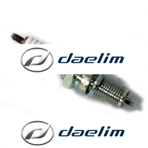 Genuine Daelim Spark Plug (Dpr7Ea-9) Sq250 (S2 250)