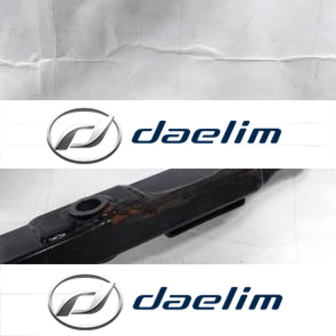 Genuine Front Fork Triple Trees Clamp Daelim Sc125C Sc125N