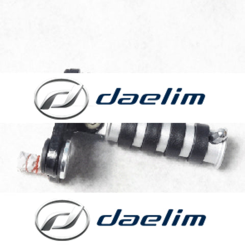 Genuine Front Left Foot Rest Peg Daelim Vl250